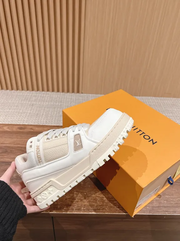 Louis Vuitton Shoe 